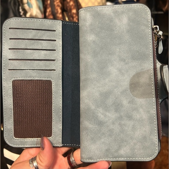 Baellerry Genuine Cowhide Suede Cornflower Blue Bifold Wallet NWOT! - Picture 7 of 10